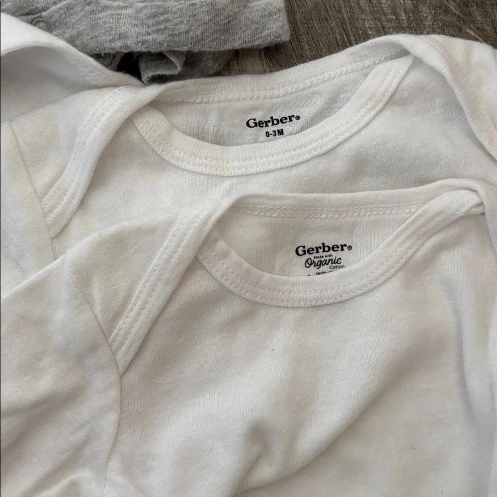 Lot of 11 baby boys 0-3M clothing and onsies sets